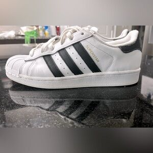 Adidas Superstar Women’s size 7.5